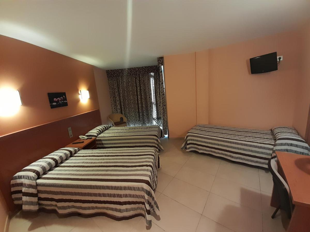 Hotel Avenida El Morell Bagian luar foto