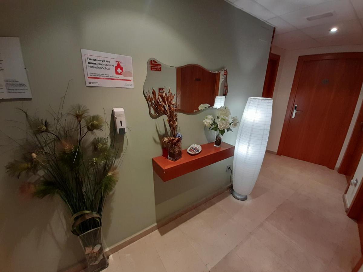 Hotel Avenida El Morell Bagian luar foto